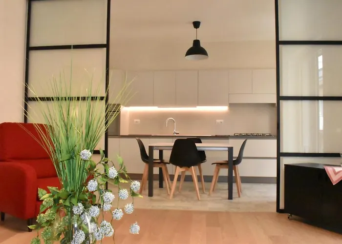 Casa In * オストゥーニ